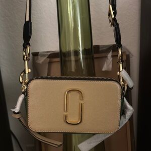 Marc Jacobs Tan and Green Crossbody Bag with Adjustable Strap